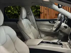 Volvo XC60 thumbnail 8