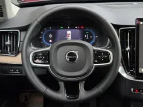 Volvo XC90 thumbnail 12