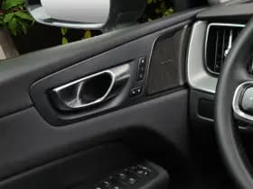 Volvo XC60 thumbnail 14