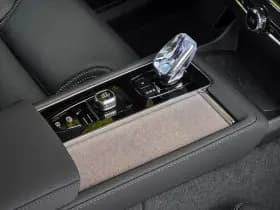 Volvo XC90 thumbnail 18