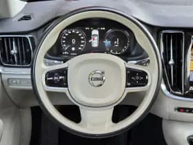 Volvo V60 thumbnail 12