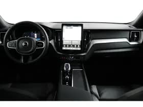 Volvo XC60 thumbnail 3