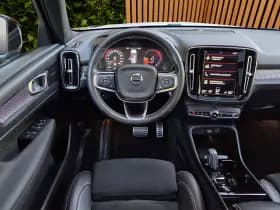 Volvo XC40 thumbnail 11
