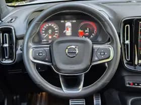 Volvo XC40 thumbnail 12