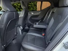 Volvo XC40 thumbnail 7