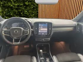 Volvo XC40 thumbnail 11