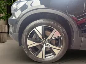 Volvo XC40 thumbnail 18