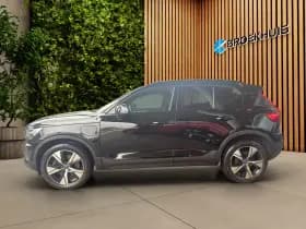 Volvo XC40 thumbnail 4