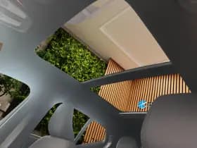 Volvo XC40 thumbnail 5