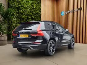 Volvo XC60 thumbnail 2