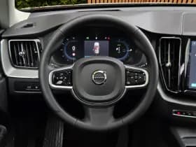 Volvo XC60 thumbnail 12