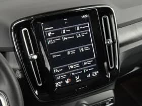 Volvo XC40 thumbnail 15
