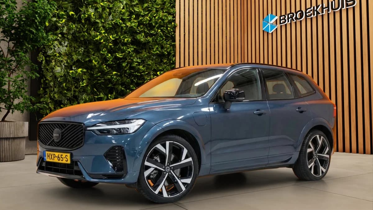 Volvo XC60 — foto 1