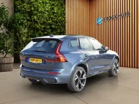 Volvo XC60 thumbnail 2