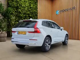Volvo XC60 thumbnail 2