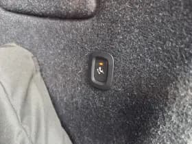 Volvo XC40 thumbnail 18