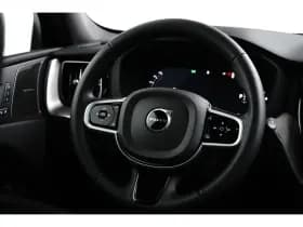 Volvo XC60 thumbnail 16