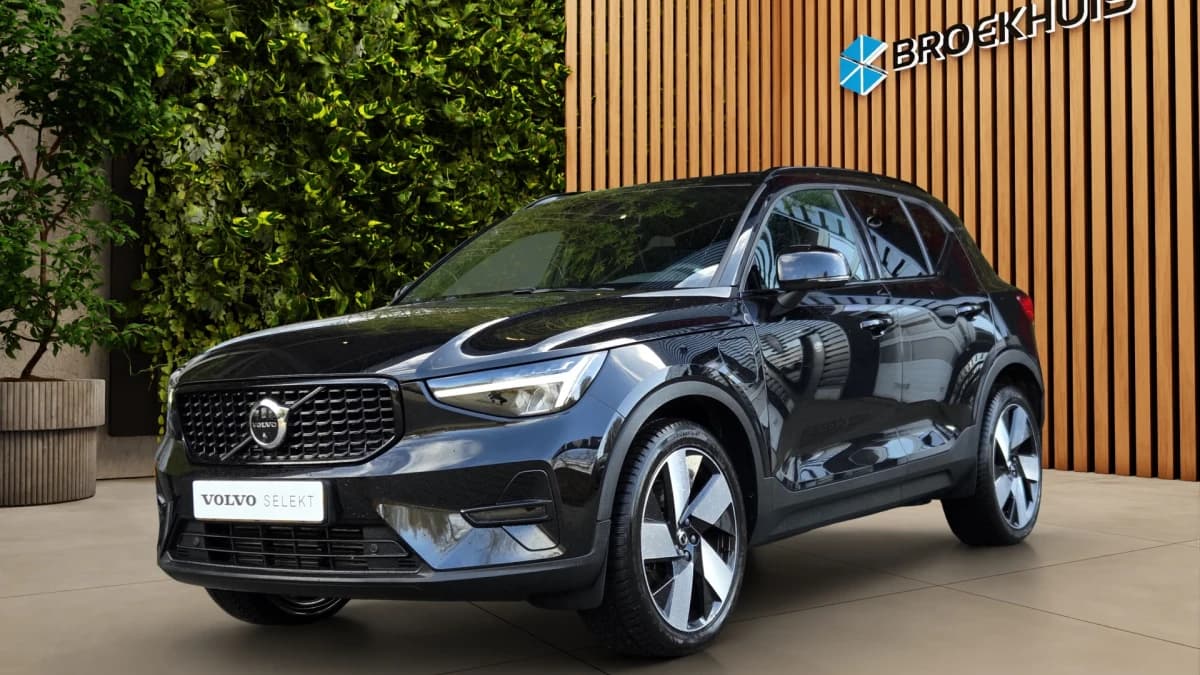 Volvo XC40 — foto 1