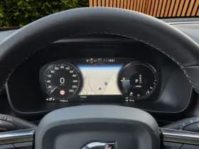 Volvo XC40 thumbnail 12