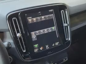 Volvo XC40 thumbnail 15