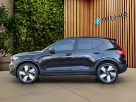 Volvo XC40 thumbnail 4