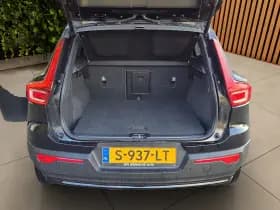Volvo XC40 thumbnail 7
