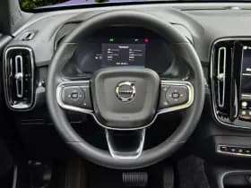 Volvo EX40 thumbnail 12