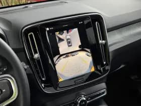 Volvo EX40 thumbnail 14