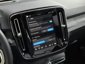 Volvo EX40 thumbnail 15