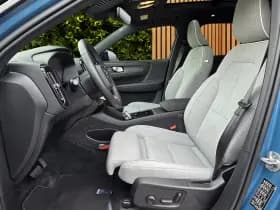 Volvo EX40 thumbnail 5