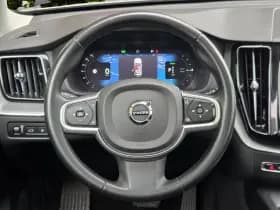 Volvo XC60 thumbnail 12