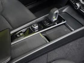 Volvo XC60 thumbnail 17