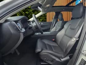 Volvo XC60 thumbnail 4