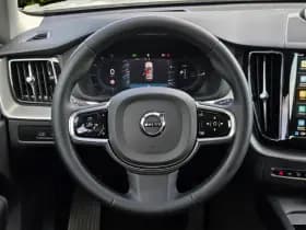 Volvo XC60 thumbnail 10