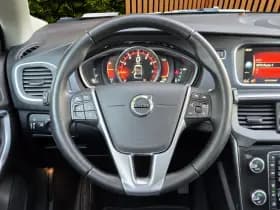Volvo V40 thumbnail 12