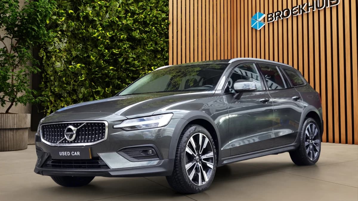 Volvo V60 — foto 1