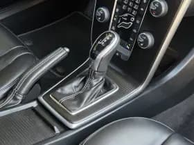 Volvo V40 thumbnail 18