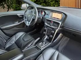 Volvo V40 thumbnail 3