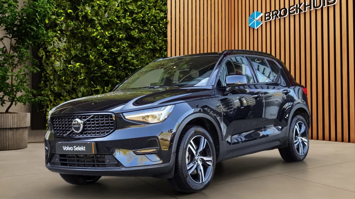 Volvo XC40 — foto 1