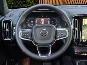 Volvo XC40 thumbnail 11