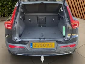 Volvo XC40 thumbnail 7