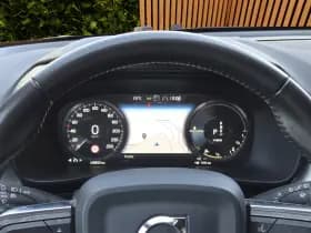 Volvo XC40 thumbnail 11