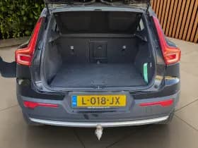Volvo XC40 thumbnail 7