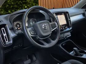 Volvo XC40 thumbnail 10