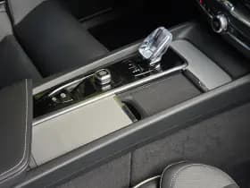 Volvo XC60 thumbnail 17
