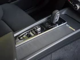 Volvo XC60 thumbnail 16