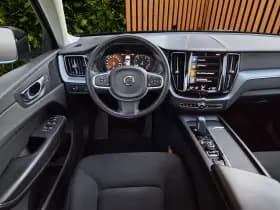 Volvo XC60 thumbnail 10