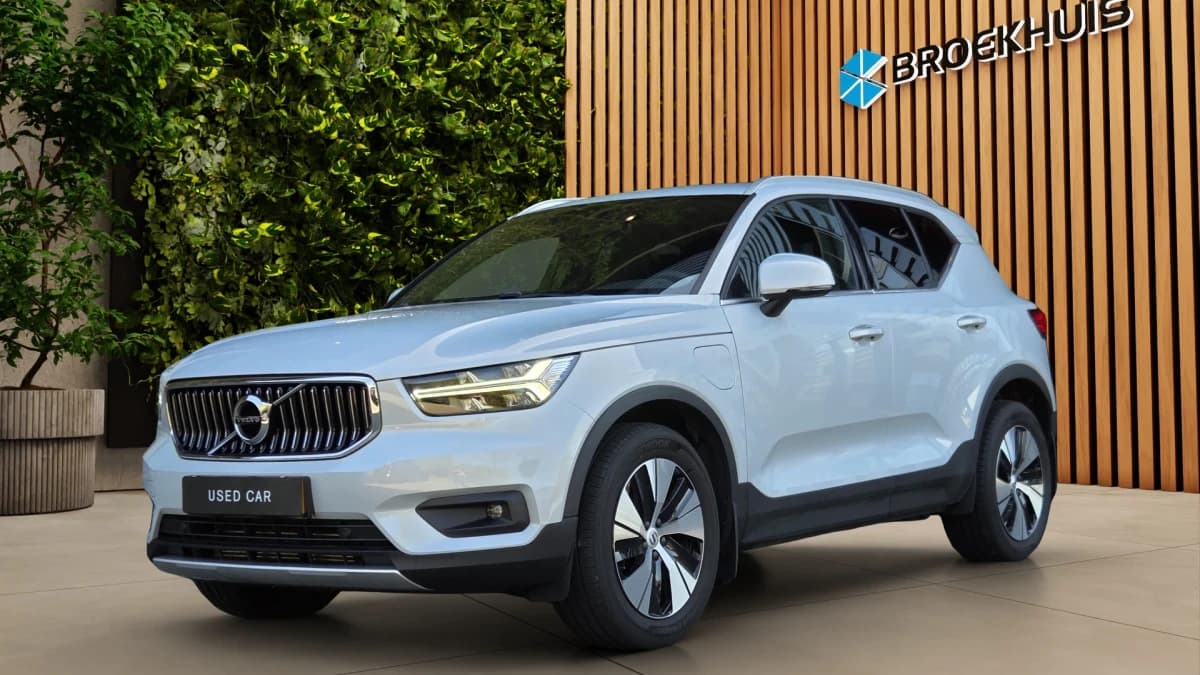 Volvo XC40 — foto 1