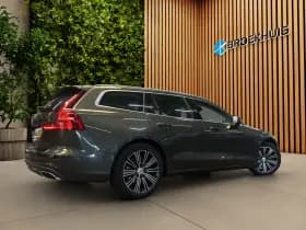 Volvo V60 thumbnail 2