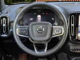 Volvo XC40 thumbnail 12